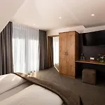 Hotell Alpinaros 3*