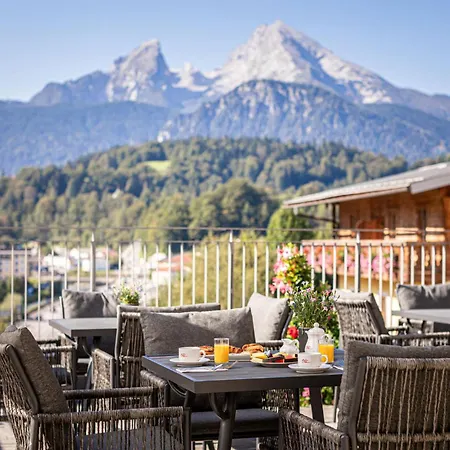 Alpinaros 3* 베르히테스가덴