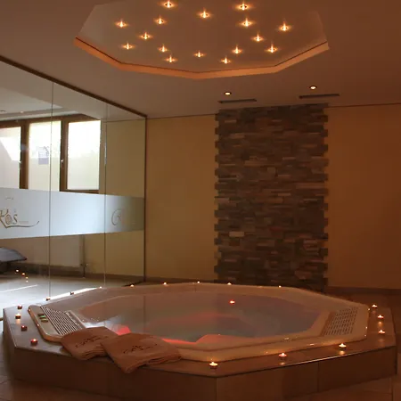 Hotel Alpinaros Otel 3*